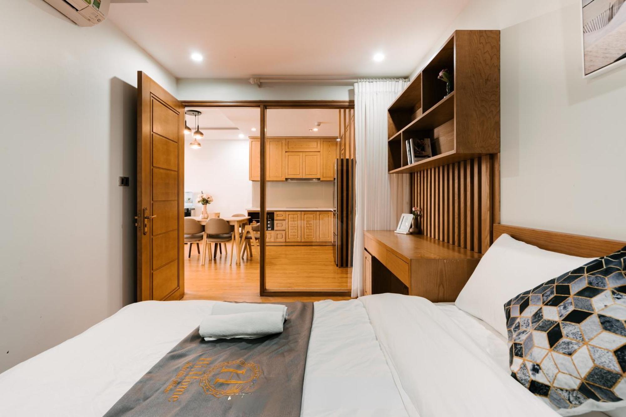 Hi-home - The West Xuan Dieu Apartment