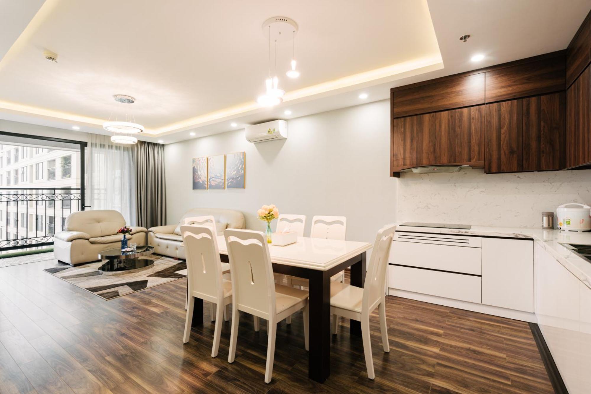 Apartment Hi-home - The West Xuan Dieu *