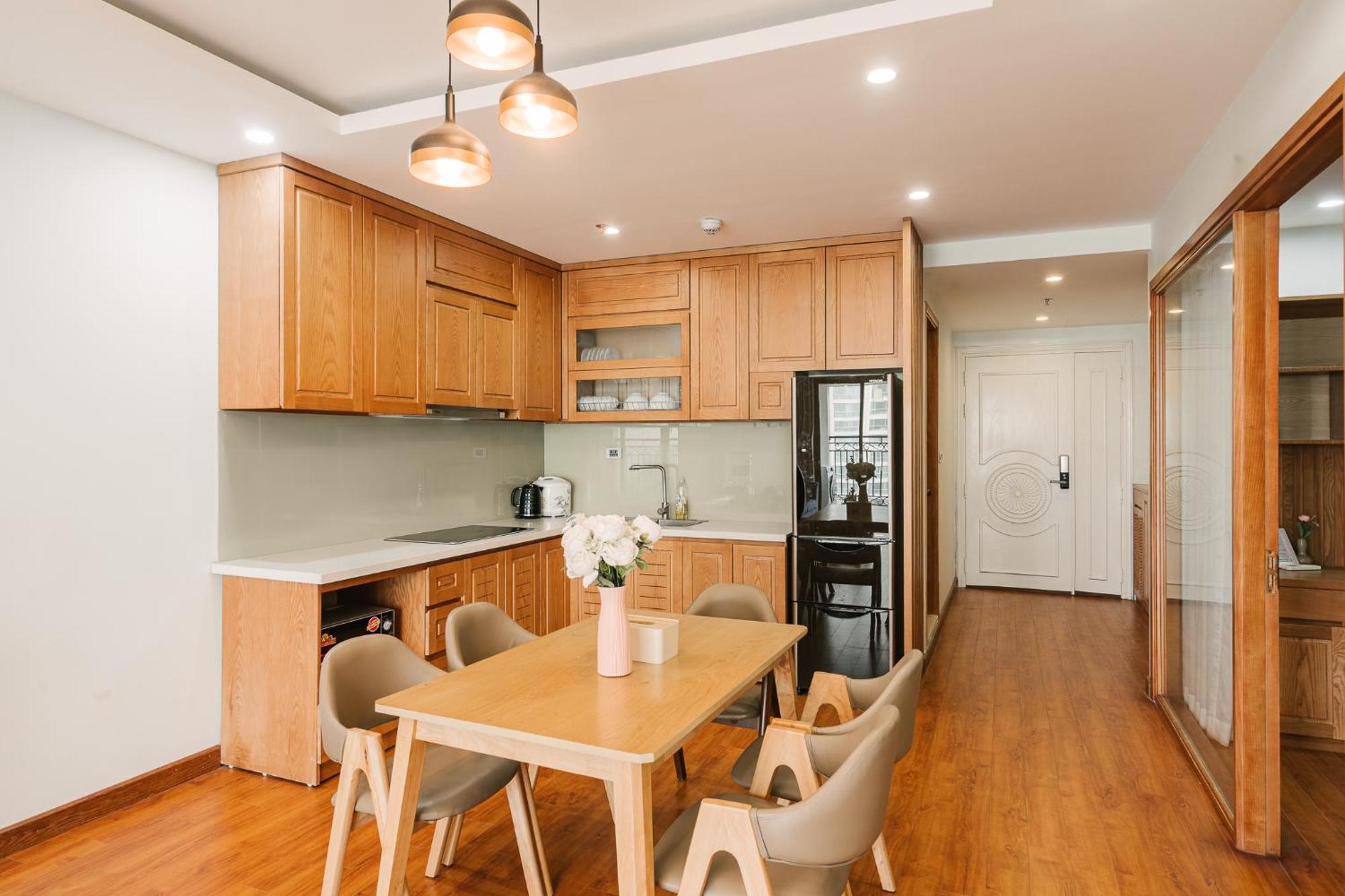 Hi-home - The West Xuan Dieu Apartment