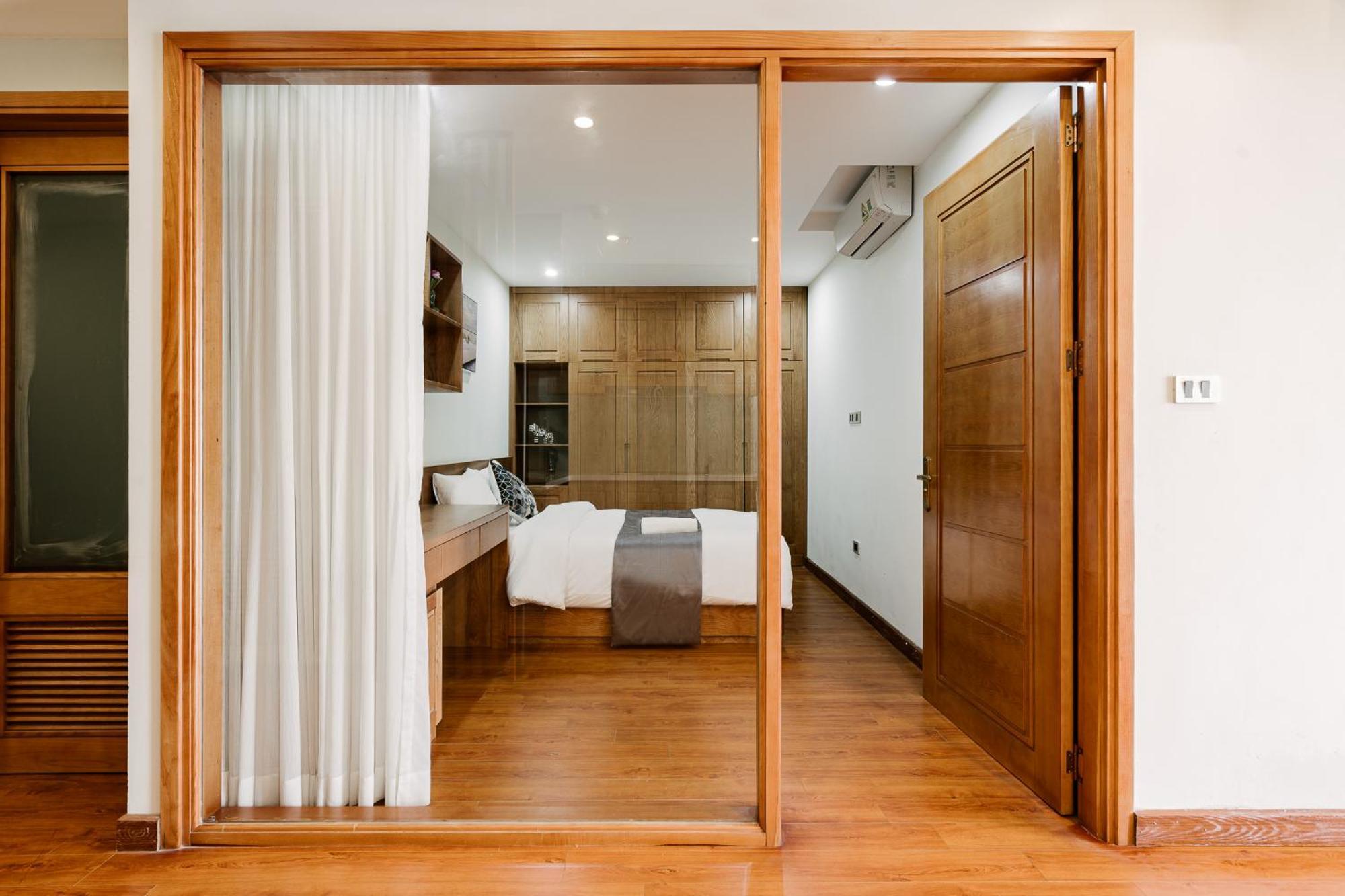 Hi-home - The West Xuan Dieu Apartment